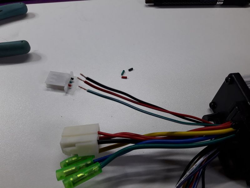 Fichier:Cablage poignée 3.jpg