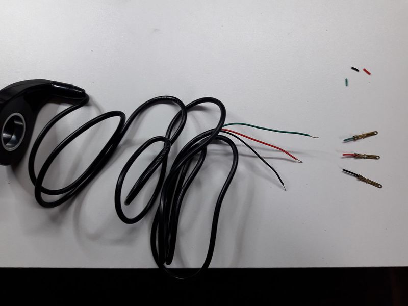 Fichier:Cablage poignée 2.jpg