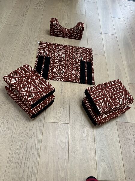 Fichier:70F17B00-B3B0-4B75-BADD-E55684913907 1 105 c.jpeg