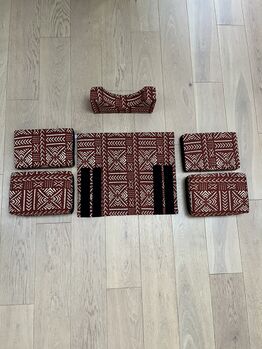 A15497B4-8F33-4234-BC9B-732B0B58F124 1 105 c.jpeg