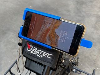 Projets:Porte smartphone pour handbike