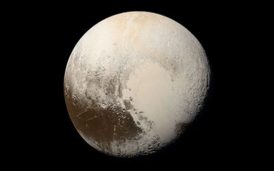 Pluton-vraies-couleurs.jpg