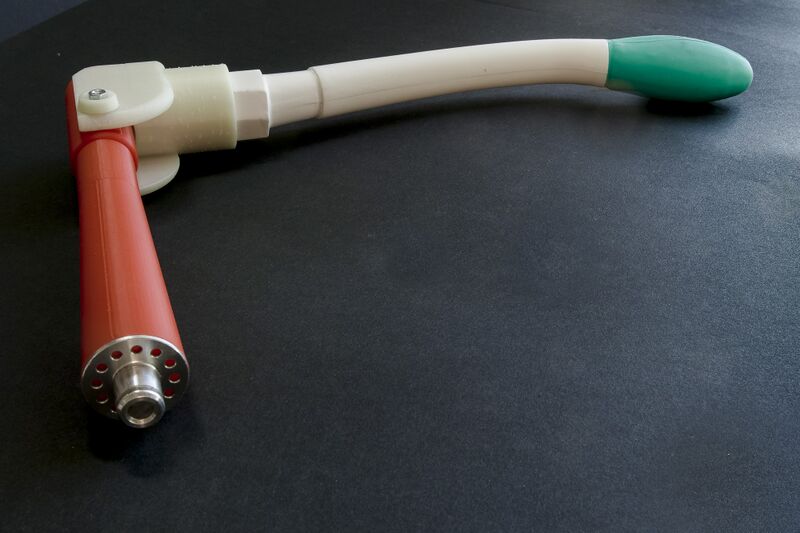 Fichier:Pince hygiénique Lucie-2.jpg