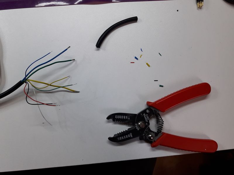 Fichier:Cable moteur + hall4.jpg