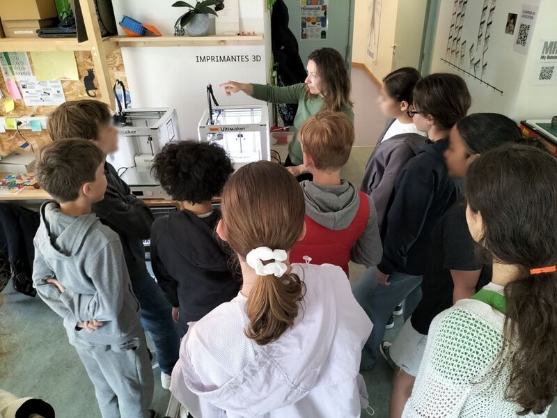 Fichier:Visite lab 6C.jpg